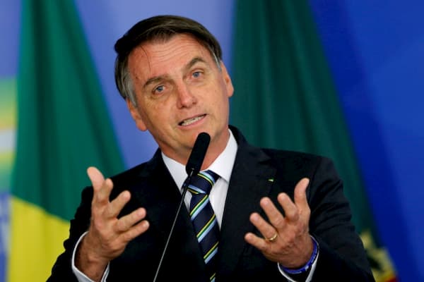 Bolsonaro faz suspense sobre possível projeto que ajudaria a economizar mais que reforma da Previdência 1