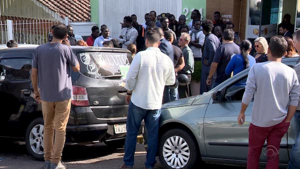 Corpo de Senegalês assassinado em assalto na capital é levado para país de origem 11